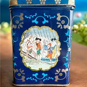 Vintage Oriental Blue Decorative Tin Chinoiserie Lithography
